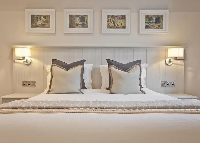 Maison d'hôtes Tithe Barn - Self Check In 4*