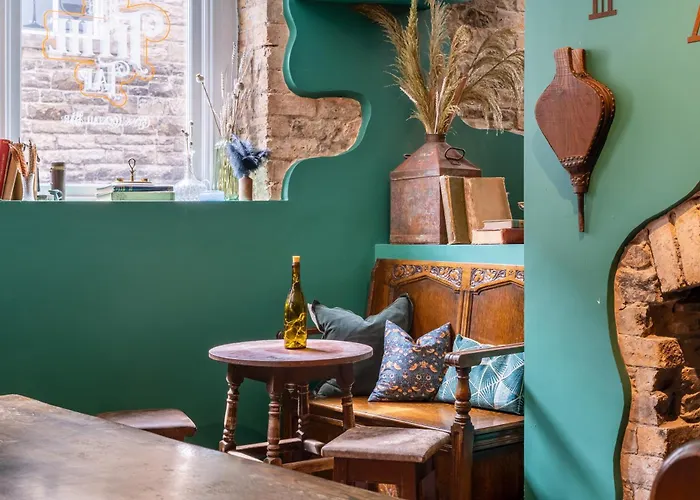 Tithe Barn - Self Check In 4*