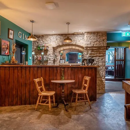 Tithe Barn - Self Check In Konukevi 4*